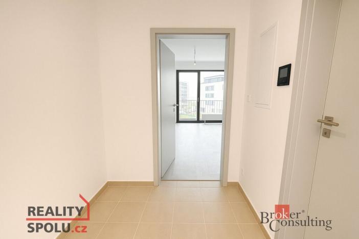 Pronájem bytu 1+kk, Plzeň - Jižní Předměstí, Měděná, 49 m2