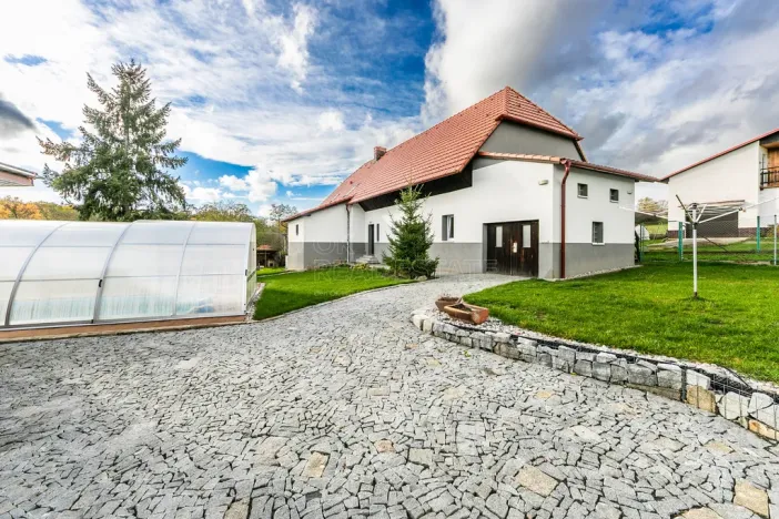 Prodej rodinného domu, Stříbro - Milíkov, 162 m2