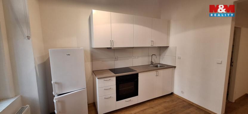 Pronájem bytu 1+1, Praha, Na bělidle, 55 m2