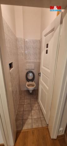 Pronájem bytu 1+1, Praha, Na bělidle, 55 m2