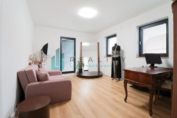 Prodej rodinného domu, Petrov, 229 m2