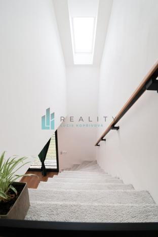 Prodej rodinného domu, Petrov, 229 m2