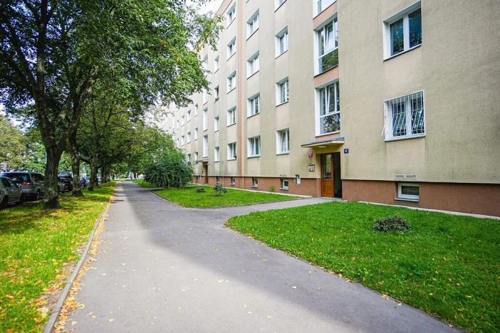 Pronájem bytu 3+1, Praha - Břevnov, Nad alejí, 69 m2