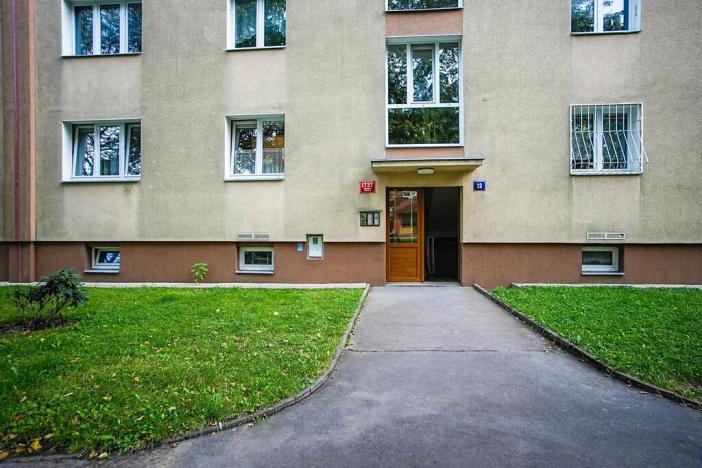 Pronájem bytu 3+1, Praha - Břevnov, Nad alejí, 69 m2