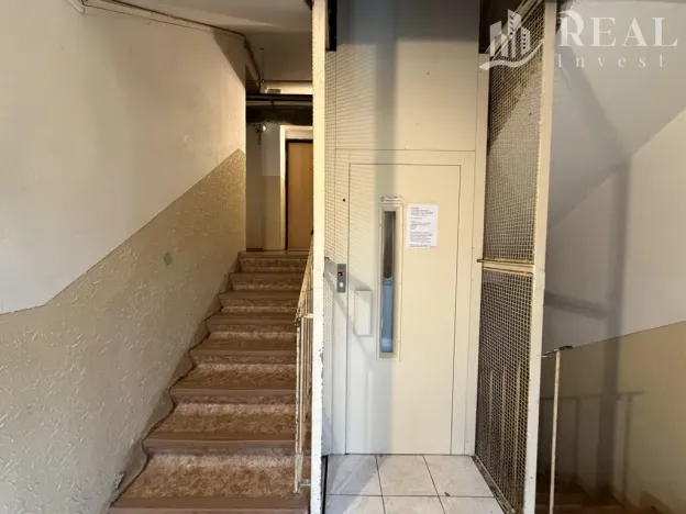 Pronájem bytu 1+1, Chomutov, Březenecká, 38 m2