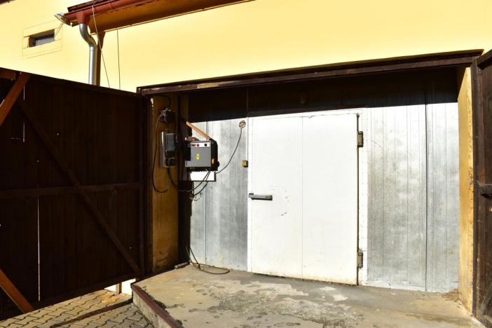 Pronájem skladu, Plzeň, Zborovská, 40 m2