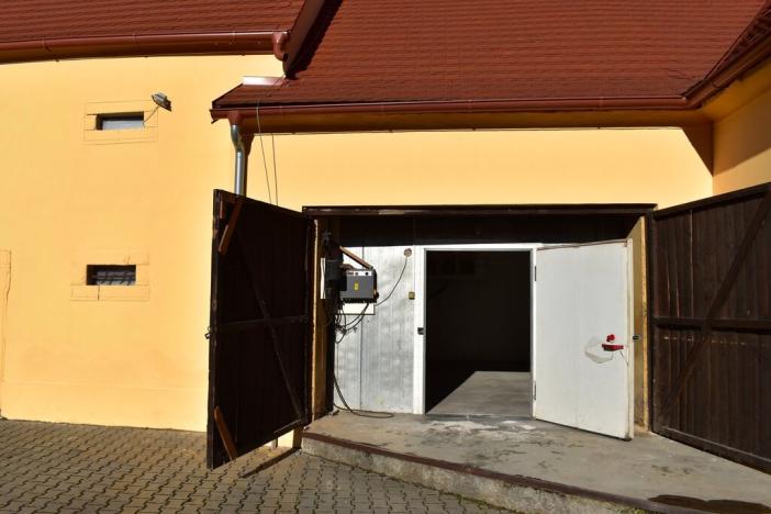 Pronájem skladu, Plzeň, Zborovská, 40 m2