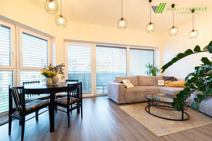 Pronájem bytu 2+kk, Hodonín, Očovská, 66 m2