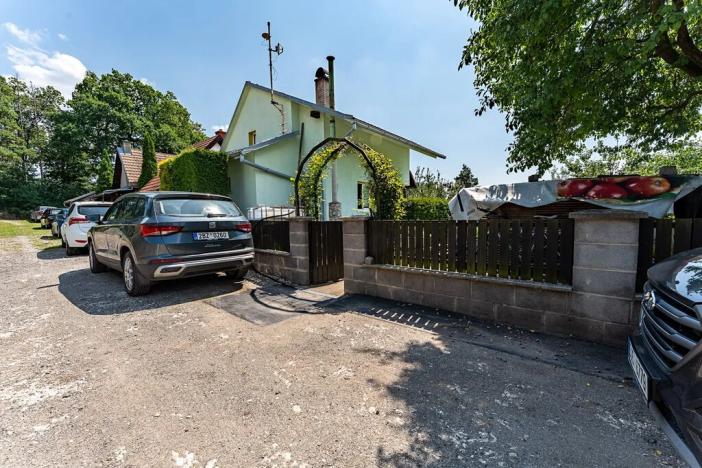 Prodej chaty, Hradčany, 61 m2