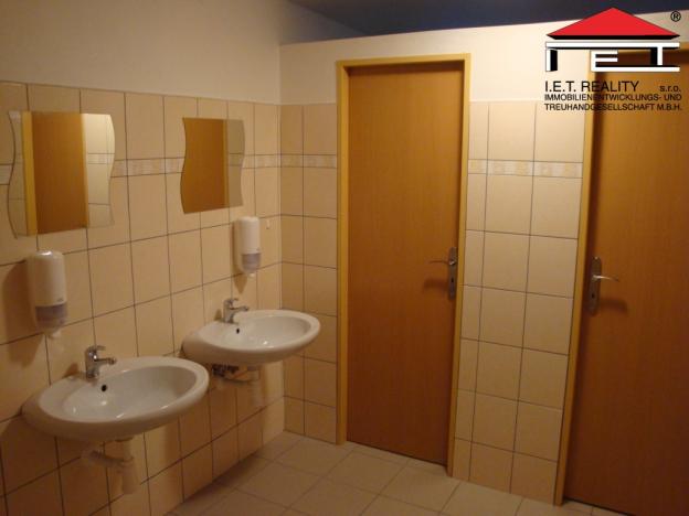 Pronájem kanceláře, Frýdek-Místek, Pionýrů, 300 m2