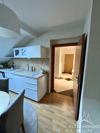 Pronájem bytu 2+kk, Kutná Hora, Husova, 53 m2