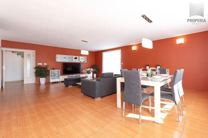 Prodej rodinného domu, Lísek, 252 m2