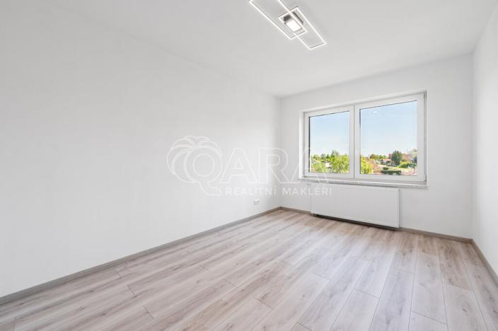 Prodej rodinného domu, Žebrák, Na Pěšině, 325 m2