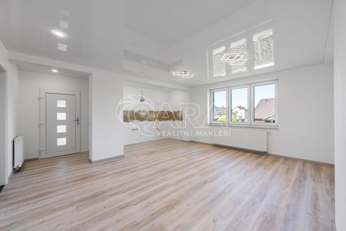 Prodej rodinného domu, Žebrák, Na Pěšině, 325 m2