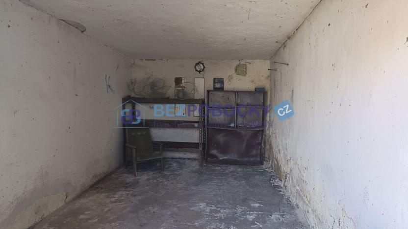 Prodej garáže, Jihlava, 21 m2