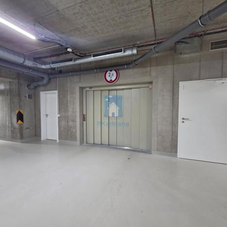 Pronájem bytu 2+kk, Praha, Maroldova, 43 m2