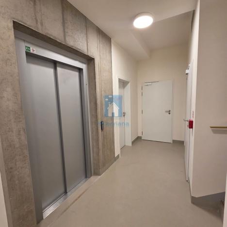 Pronájem bytu 2+kk, Praha, Maroldova, 49 m2