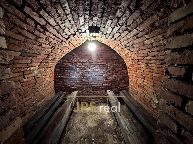 Prodej garáže, Hustopeče, 21 m2