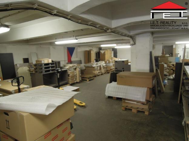 Pronájem skladu, Ostrava, Poděbradova, 450 m2