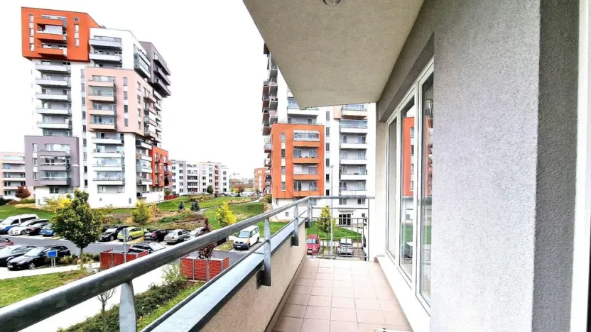 Pronájem bytu 2+kk, Praha - Letňany, Hlučkova, 59 m2