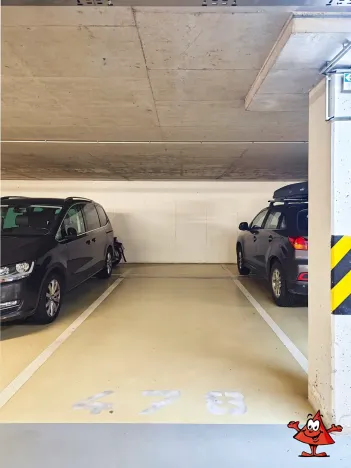 Pronájem garážového stání, Praha - Troja, Hnězdenská, 15 m2