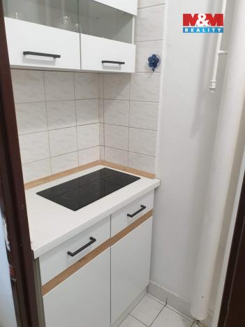 Pronájem bytu 1+kk, Třinec - Lyžbice, Palackého, 22 m2