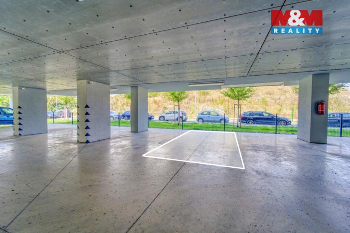 Pronájem garážového stání, Plzeň, Kartónová, 15 m2