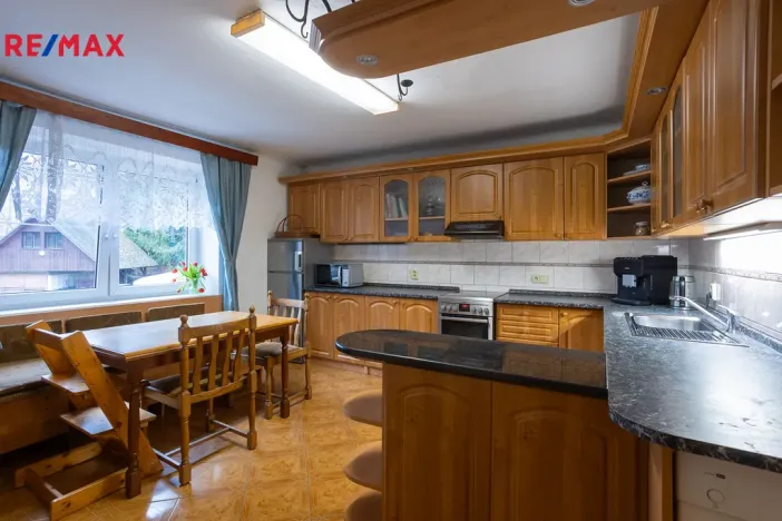 Prodej komerční nemovitosti, Mladé Buky - Kalná Voda, 170 m2