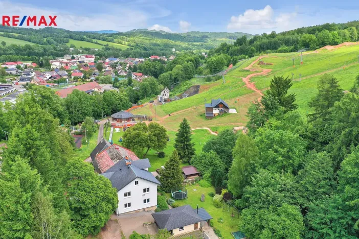 Prodej komerční nemovitosti, Mladé Buky - Kalná Voda, 170 m2