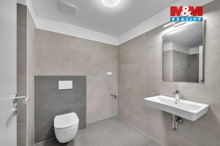 Pronájem bytu 2+kk, Pardubice - Ohrazenice, U Sportovní školy, 54 m2