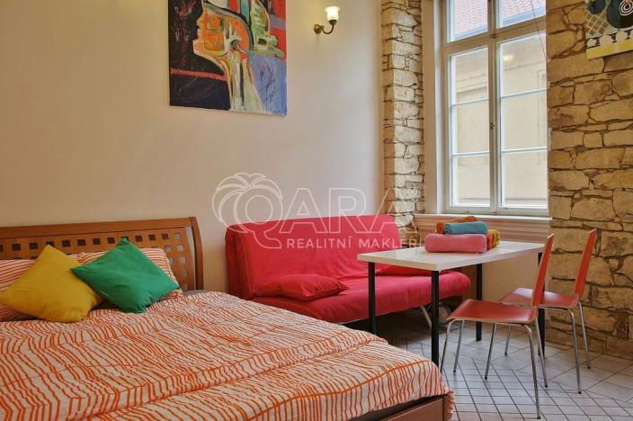 Pronájem bytu 1+1, Praha - Nové Město, Ostrovní, 30 m2