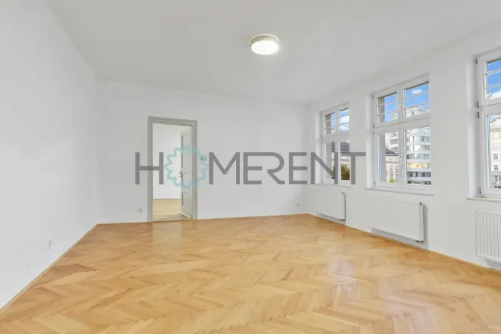 Pronájem bytu 3+1, Liberec - Liberec III-Jeřáb, nám. Soukenné, 106 m2