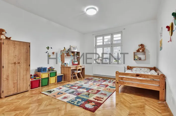 Pronájem bytu 3+1, Liberec - Liberec III-Jeřáb, nám. Soukenné, 106 m2