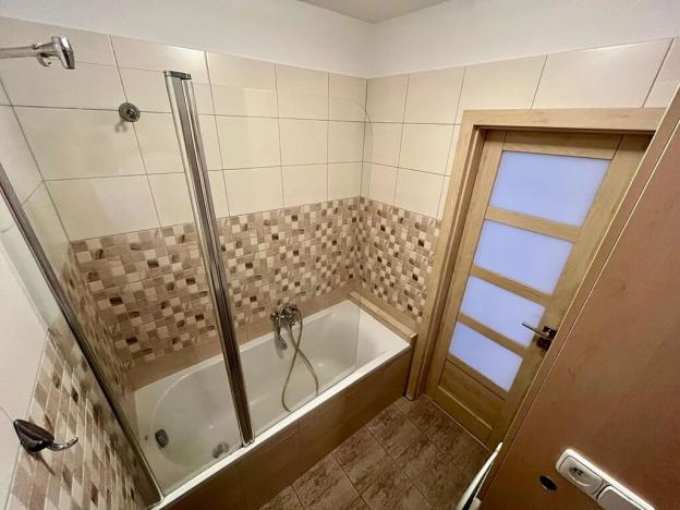 Prodej bytu 3+kk, Praha, Podnádražní, 60 m2