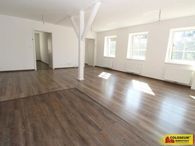 Pronájem bytu 3+kk, Znojmo, Čermákova, 76 m2