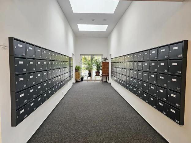 Pronájem bytu 1+1, Praha - Jinonice, Peroutkova, 30 m2