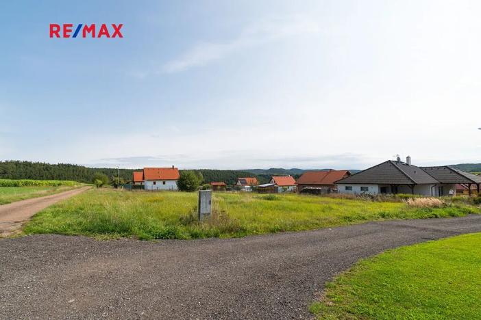 Prodej zahrady, Mlečice, 983 m2