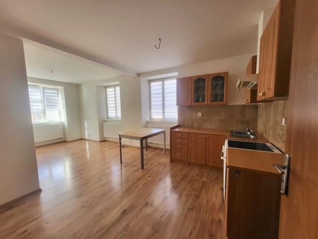 Pronájem bytu 2+kk, Liberec - Liberec V-Kristiánov, nám. Českých bratří, 50 m2