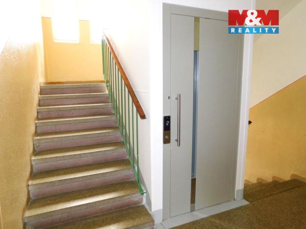 Pronájem bytu 1+1, Františkovy Lázně, Otakara Březiny, 35 m2