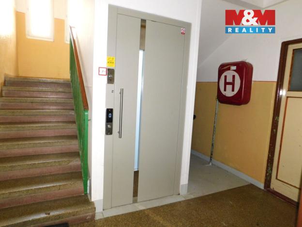 Pronájem bytu 1+1, Františkovy Lázně, Otakara Březiny, 35 m2