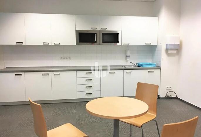 Pronájem kanceláře, Praha - Nové Město, Vladislavova, 358 m2