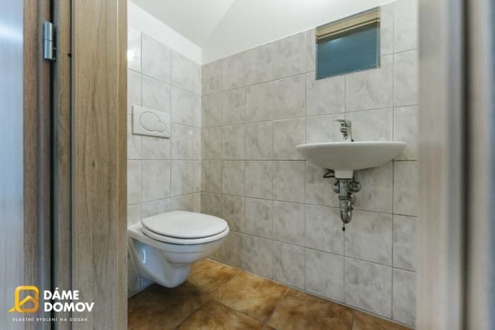 Prodej rodinného domu, Pohořelice, Školní, 350 m2