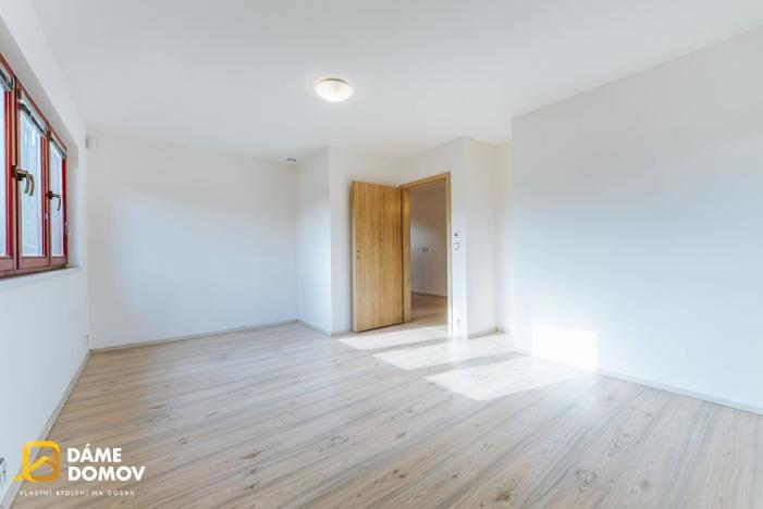 Prodej rodinného domu, Pohořelice, Školní, 350 m2