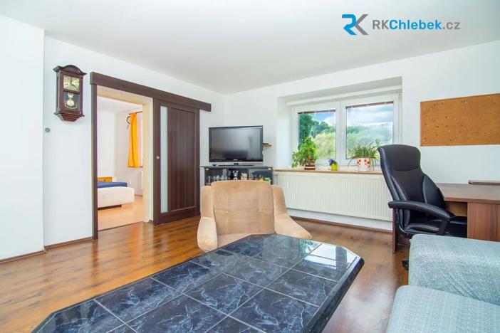 Prodej rodinného domu, Lomnice, 180 m2