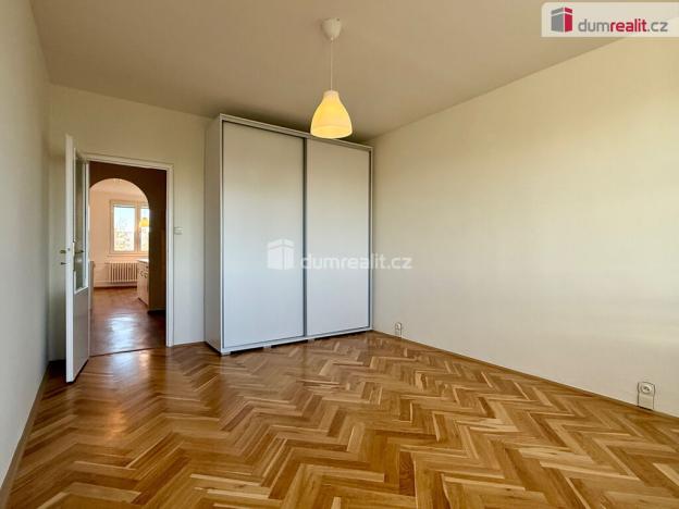 Pronájem bytu 2+1, Karlovy Vary - Stará Role, Okružní, 63 m2