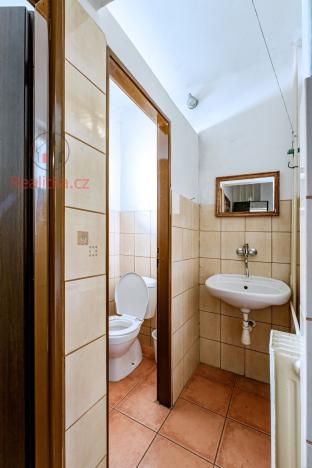 Prodej ubytování, Deštné v Orlických horách, 550 m2