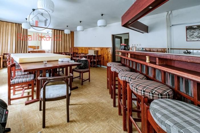 Prodej ubytování, Deštné v Orlických horách, 550 m2