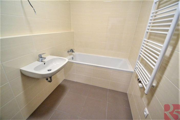 Pronájem bytu 2+kk, Praha - Žižkov, V zahrádkách, 61 m2