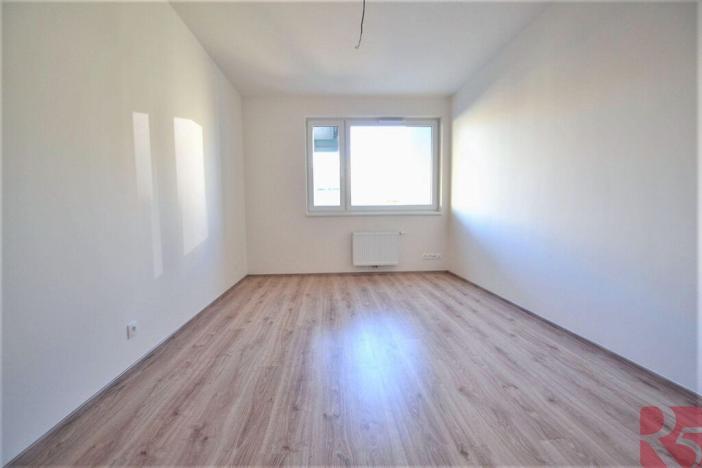 Pronájem bytu 2+kk, Praha - Žižkov, V zahrádkách, 61 m2