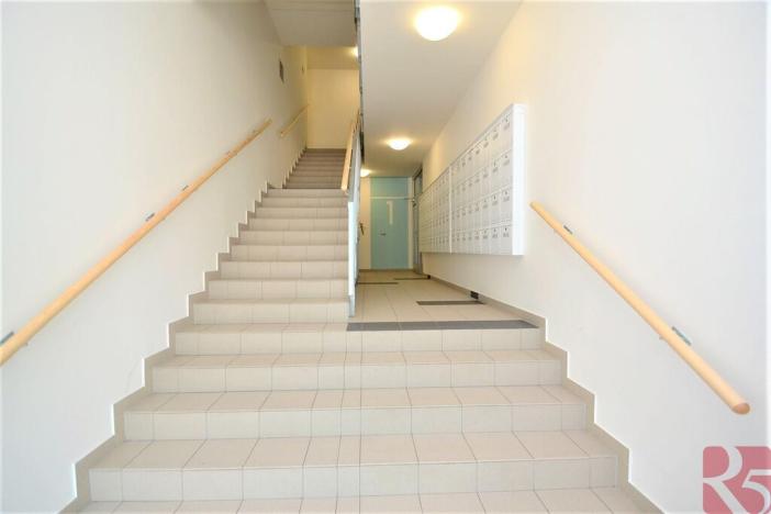 Pronájem bytu 2+kk, Praha - Žižkov, V zahrádkách, 61 m2